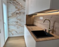 Resale - Apartamento - Orihuela-Costa - Punta Prima