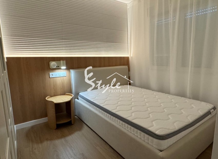 Resale - Apartamento - Orihuela-Costa - Punta Prima