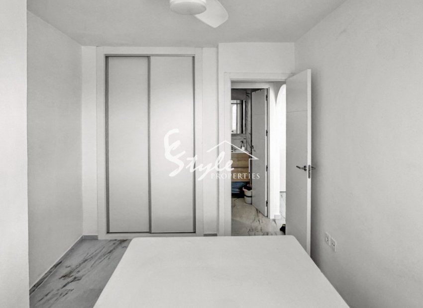 Resale - Apartamento - Orihuela-Costa - Punta Prima