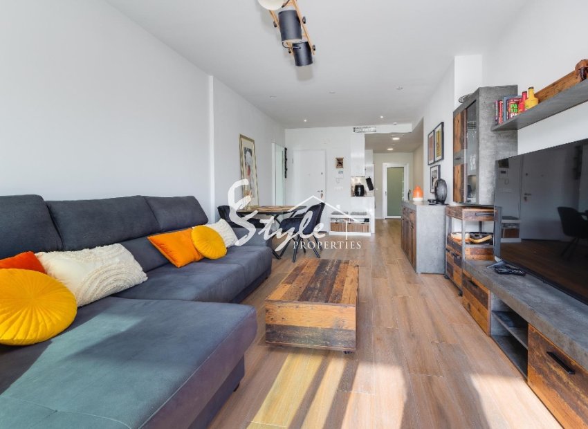 Resale - Apartamento - Orihuela-Costa - Villamartin