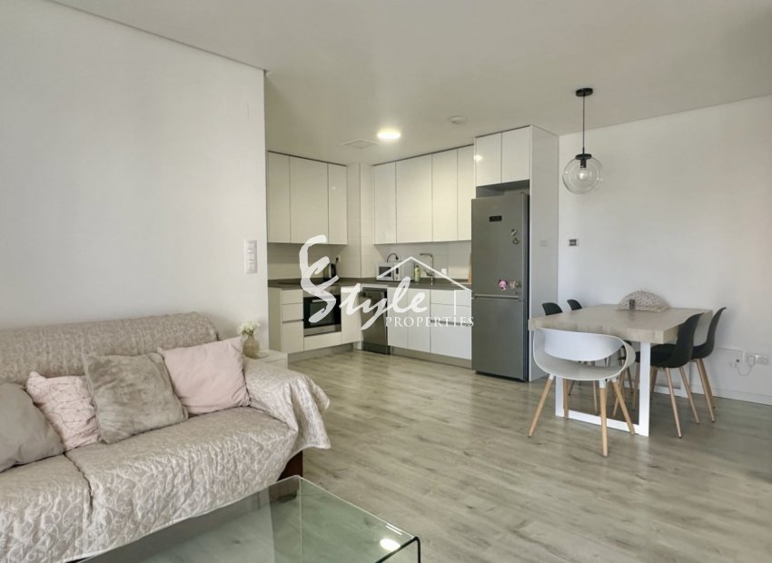 Resale - Apartamento - Orihuela-Costa - Villamartin