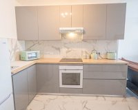 Resale - Apartamento - Orihuela Costa  - Villamartin