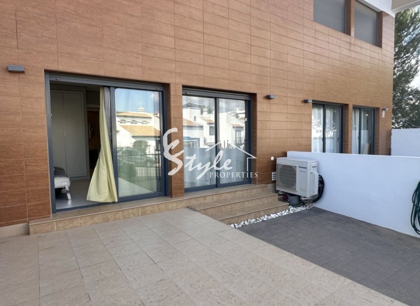 Resale - Apartamento - Orihuela-Costa - Villamartin