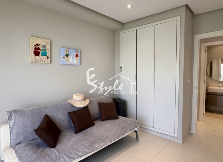 Resale - Apartamento - Orihuela-Costa - Villamartin