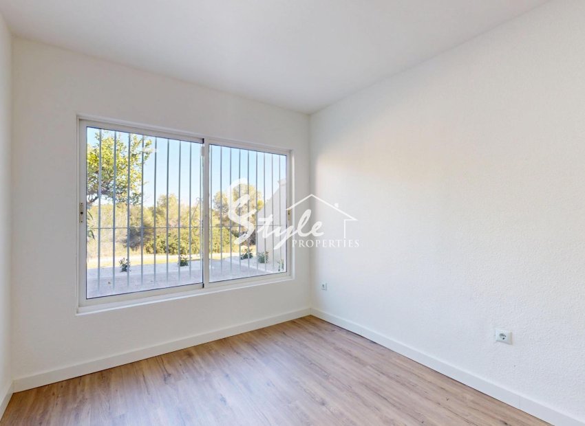 Resale - Apartamento - Orihuela-Costa - Villamartin