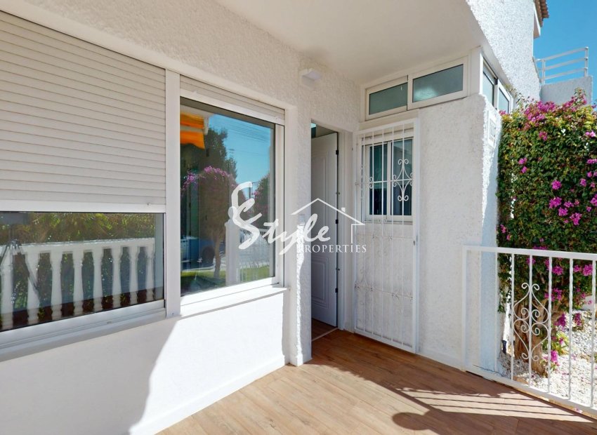 Resale - Apartamento - Orihuela-Costa - Villamartin