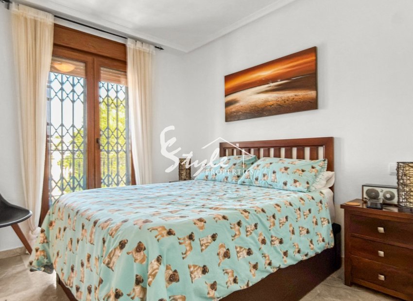 Resale - Apartamento - Orihuela-Costa - Villamartin