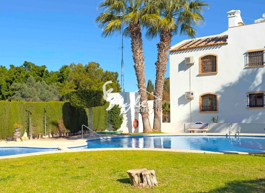 Resale - Apartamento - Orihuela-Costa - Villamartin