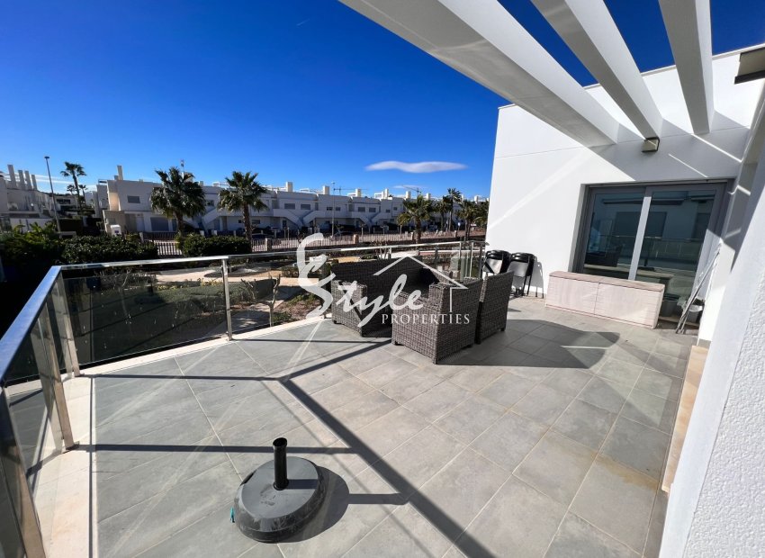 Resale - Apartamento - Orihuela-Costa - Vistabella Golf