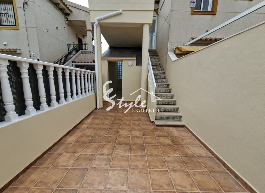 Resale - Apartamento - Playa Flamenca - Res. San Antonio