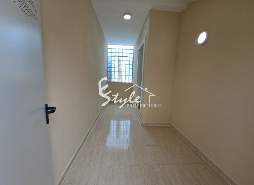 Resale - Apartamento - Playa Flamenca - Res. San Antonio