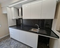 Resale - Apartamento - Playa Flamenca - Res. San Antonio