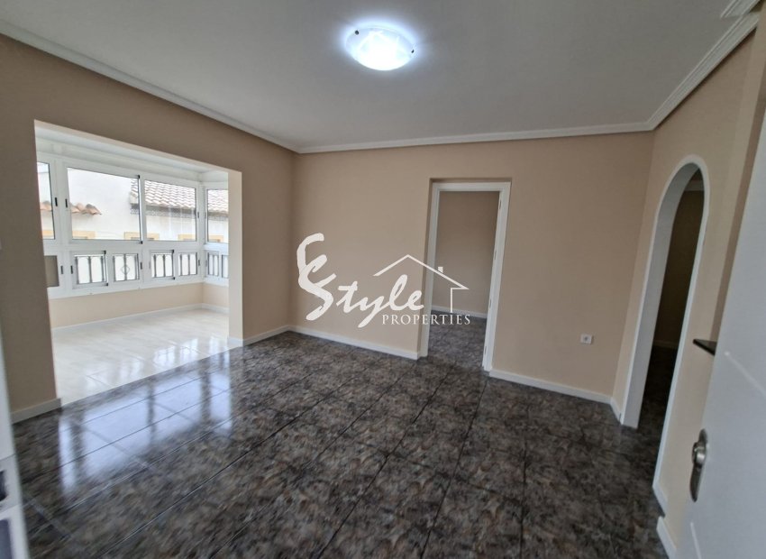 Resale - Apartamento - Playa Flamenca - Res. San Antonio