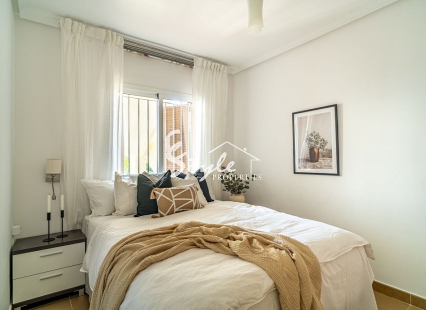 Resale - Apartamento - Playa Flamenca