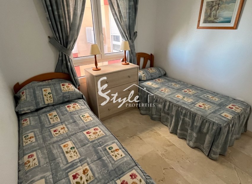 Resale - Apartamento - Playa Flamenca