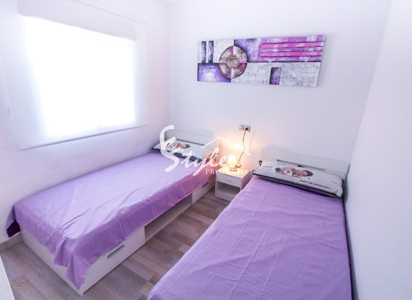 Resale - Apartamento - Playa Flamenca