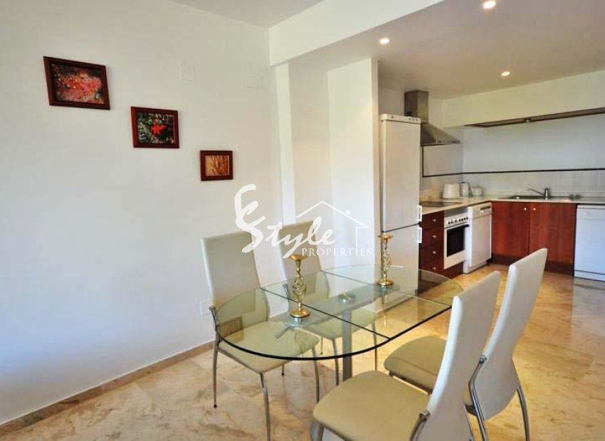 Resale - Apartamento - Punta Prima - La Entrada