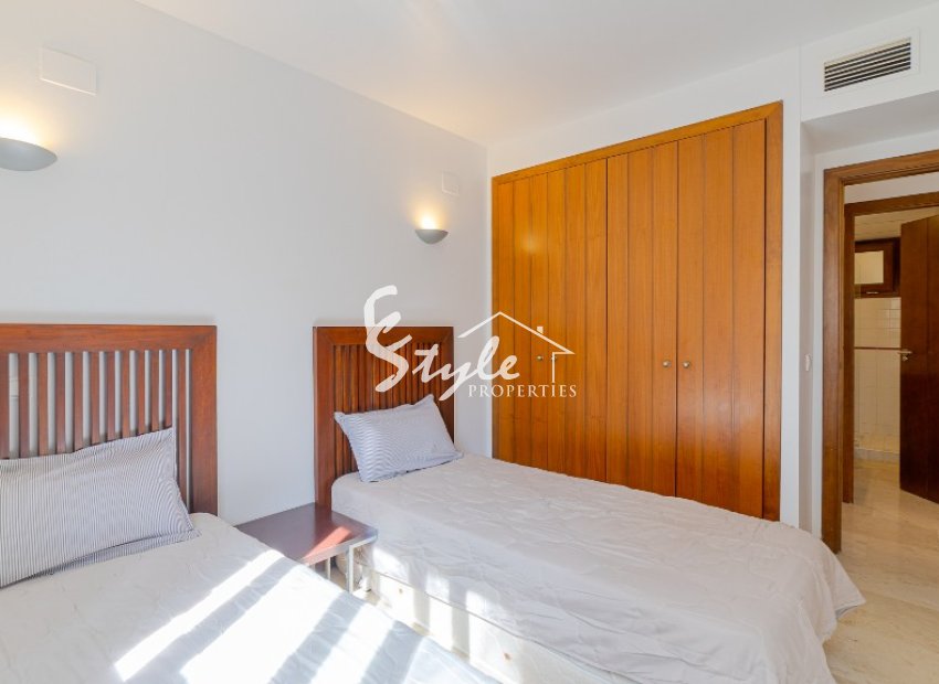 Resale - Apartamento - Punta Prima - La Recoleta