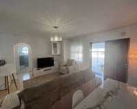 Resale - Apartamento - Punta Prima - Serena