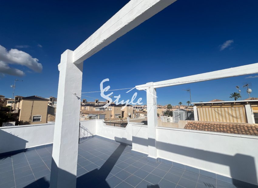 Resale - Apartamento - Punta Prima - Serena