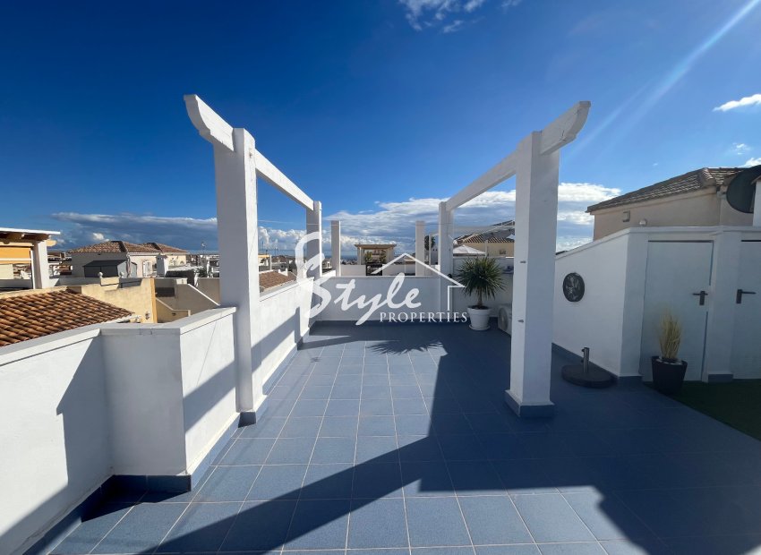 Resale - Apartamento - Punta Prima - Serena