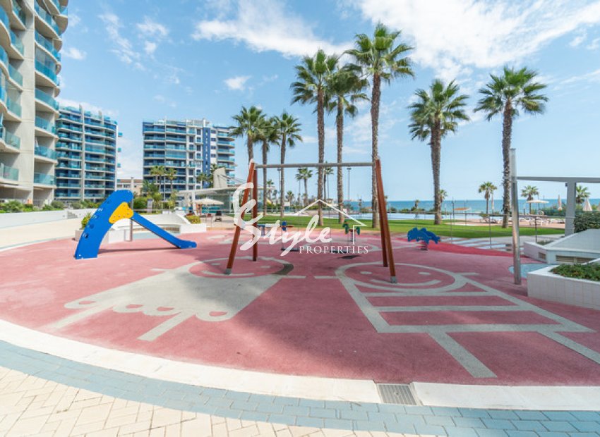 Resale - Apartamento - Punta Prima