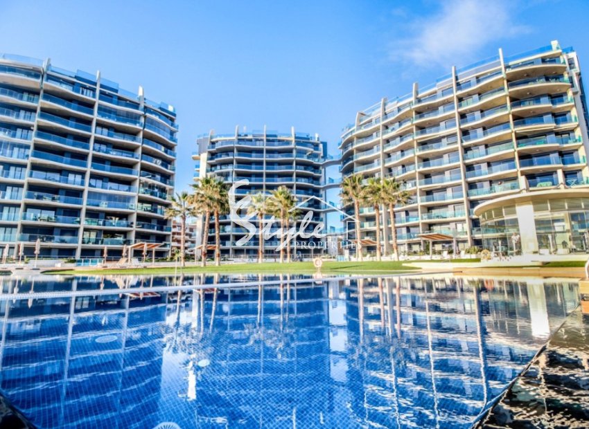 Resale - Apartamento - Punta Prima