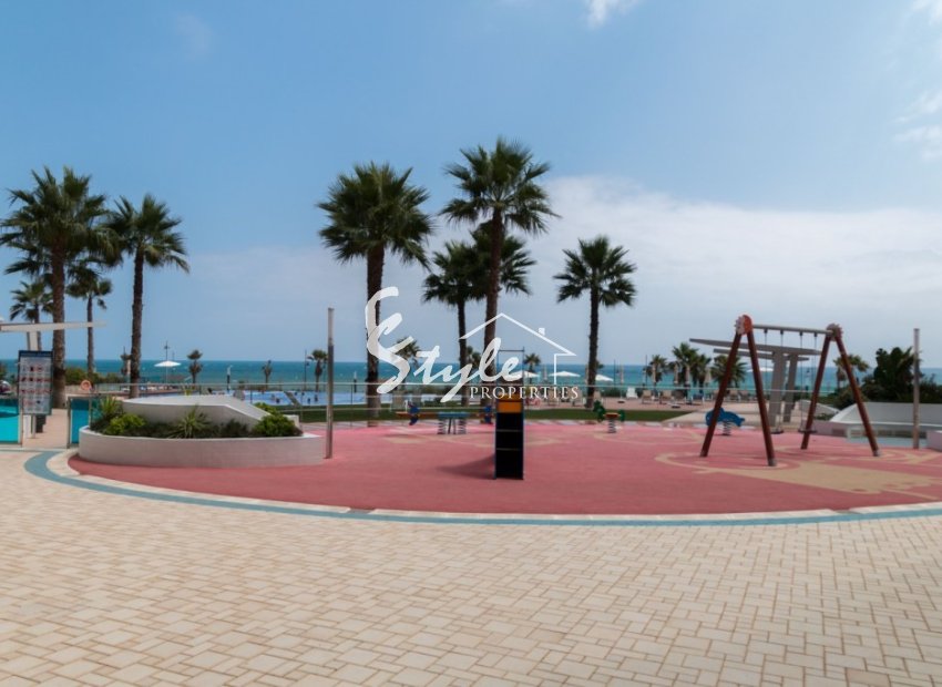 Resale - Apartamento - Punta Prima