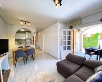 Resale - Apartamento - Punta Prima