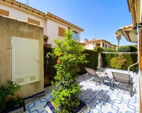 Resale - Apartamento - Punta Prima