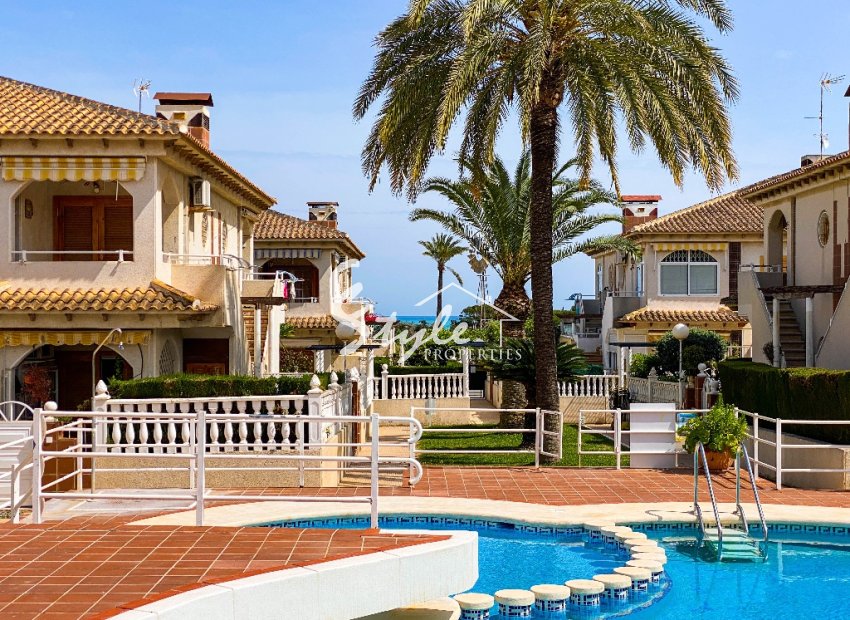 Resale - Apartamento - Punta Prima