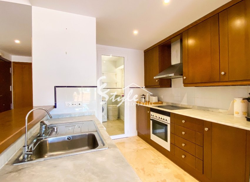 Resale - Apartamento - Punta Prima