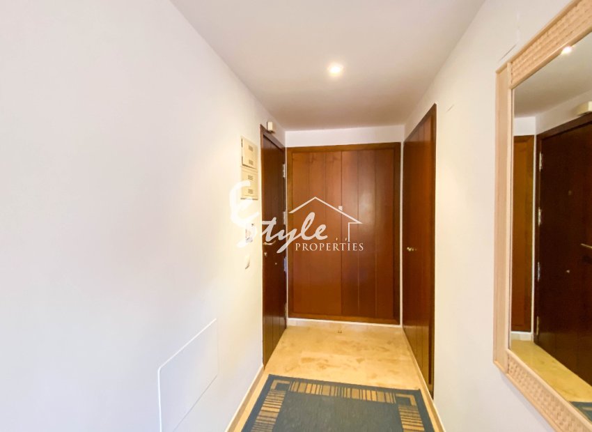 Resale - Apartamento - Punta Prima