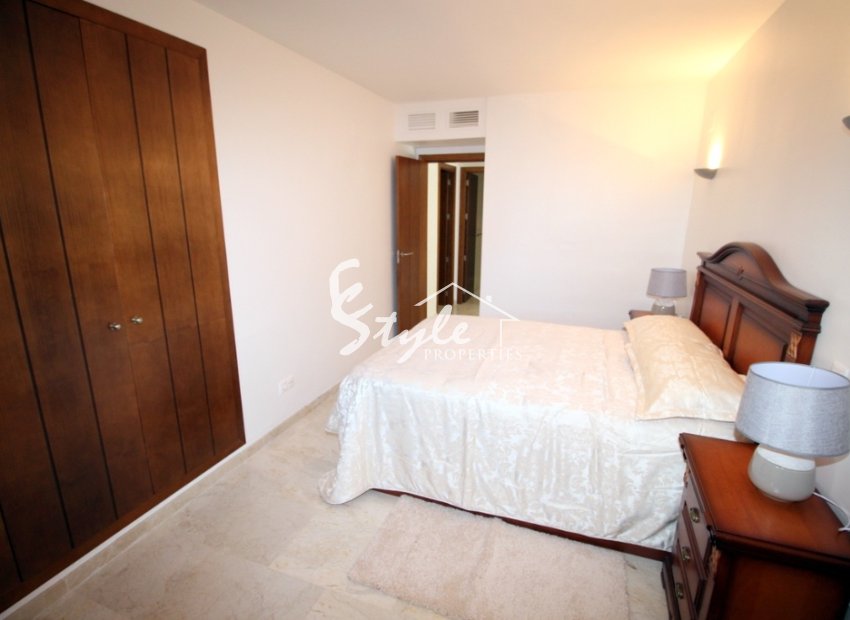 Resale - Apartamento - Punta Prima