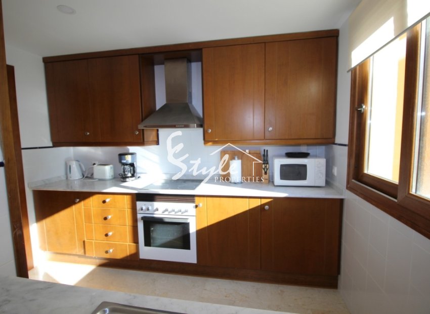 Resale - Apartamento - Punta Prima