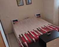 Resale - Apartamento - Punta Prima