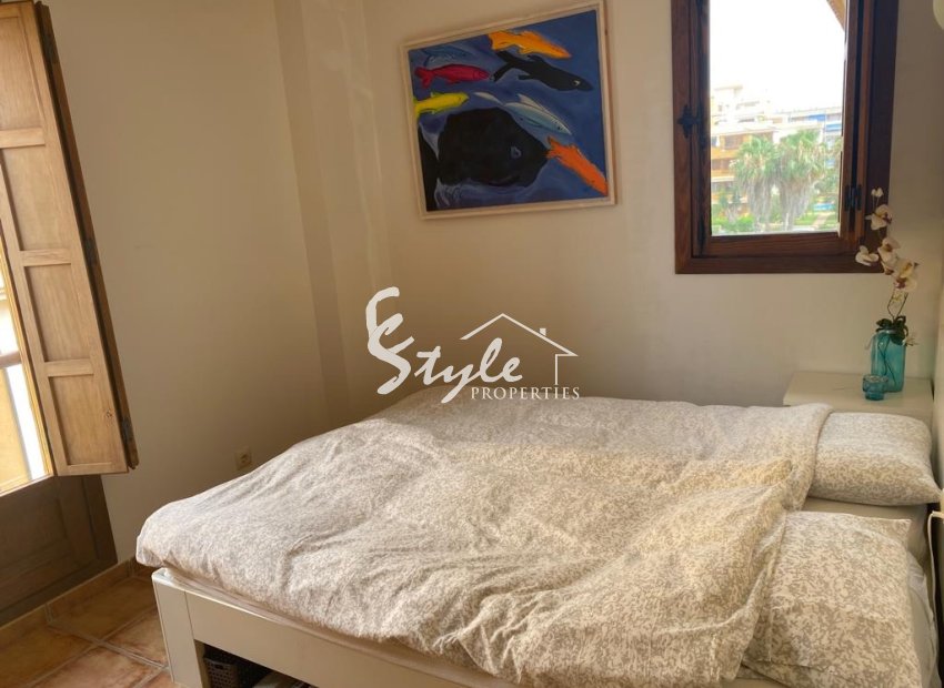 Resale - Apartamento - Punta Prima