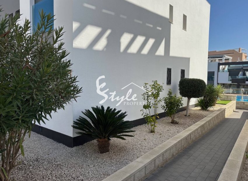 Resale - Apartamento - Punta Prima