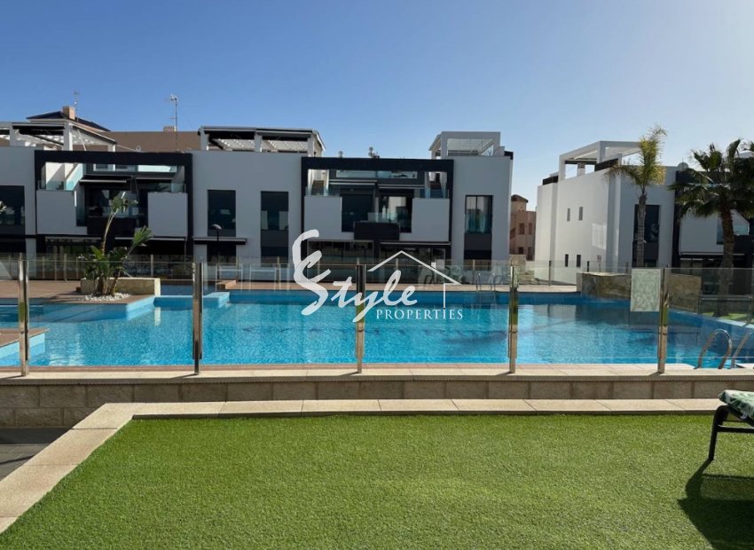 Resale - Apartamento - Punta Prima