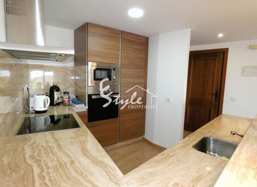 Resale - Apartamento - Punta Prima