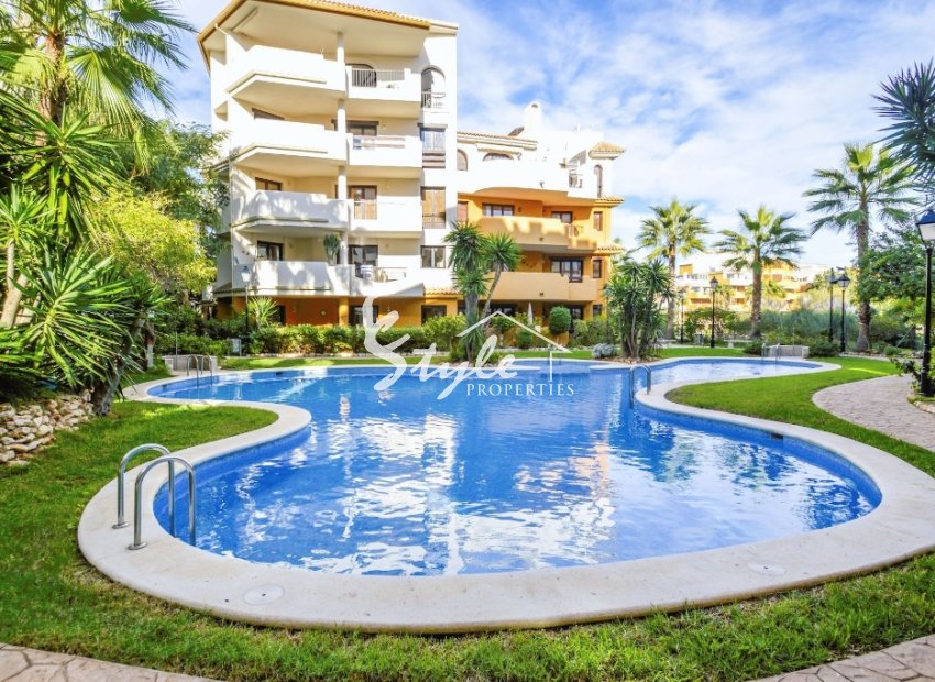 Resale - Apartamento - Punta Prima