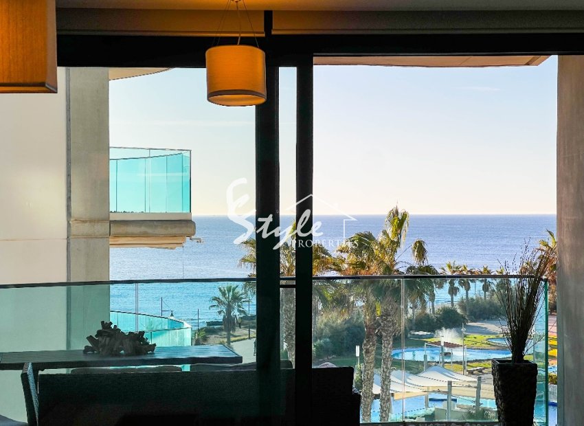 Resale - Apartamento - Punta Prima