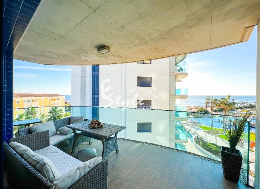 Resale - Apartamento - Punta Prima