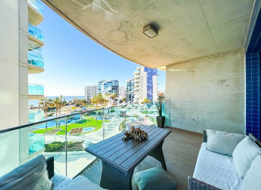 Resale - Apartamento - Punta Prima