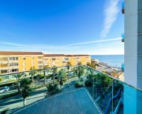 Resale - Apartamento - Punta Prima