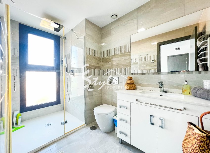 Resale - Apartamento - Punta Prima