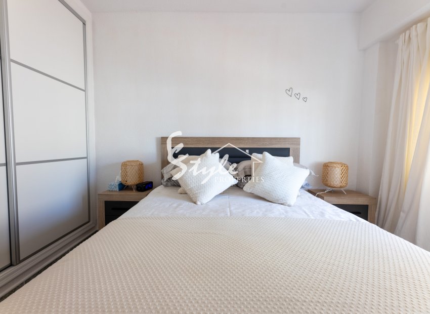 Resale - Apartamento - Punta Prima