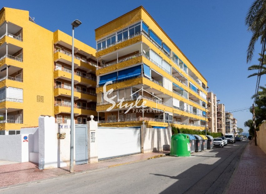 Resale - Apartamento - Punta Prima
