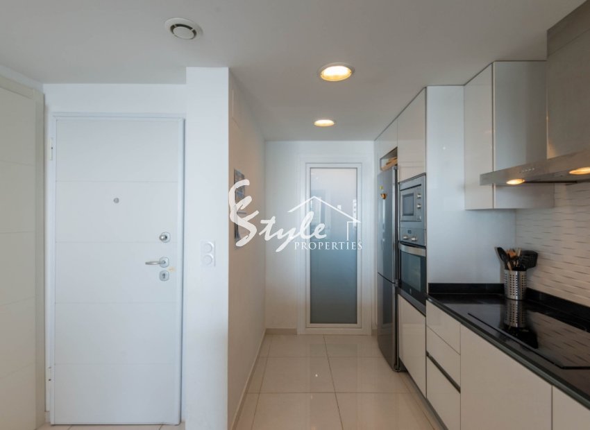 Resale - Apartamento - Punta Prima