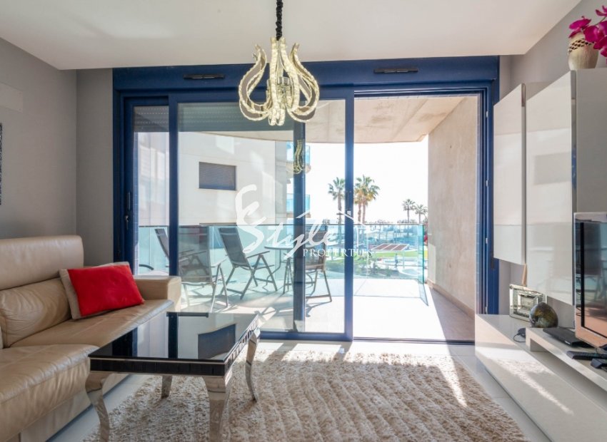 Resale - Apartamento - Punta Prima